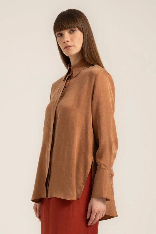 Luna Lyocell Shirt in Gold Aztec – Front side view | AJIRAH #Gold Aztec