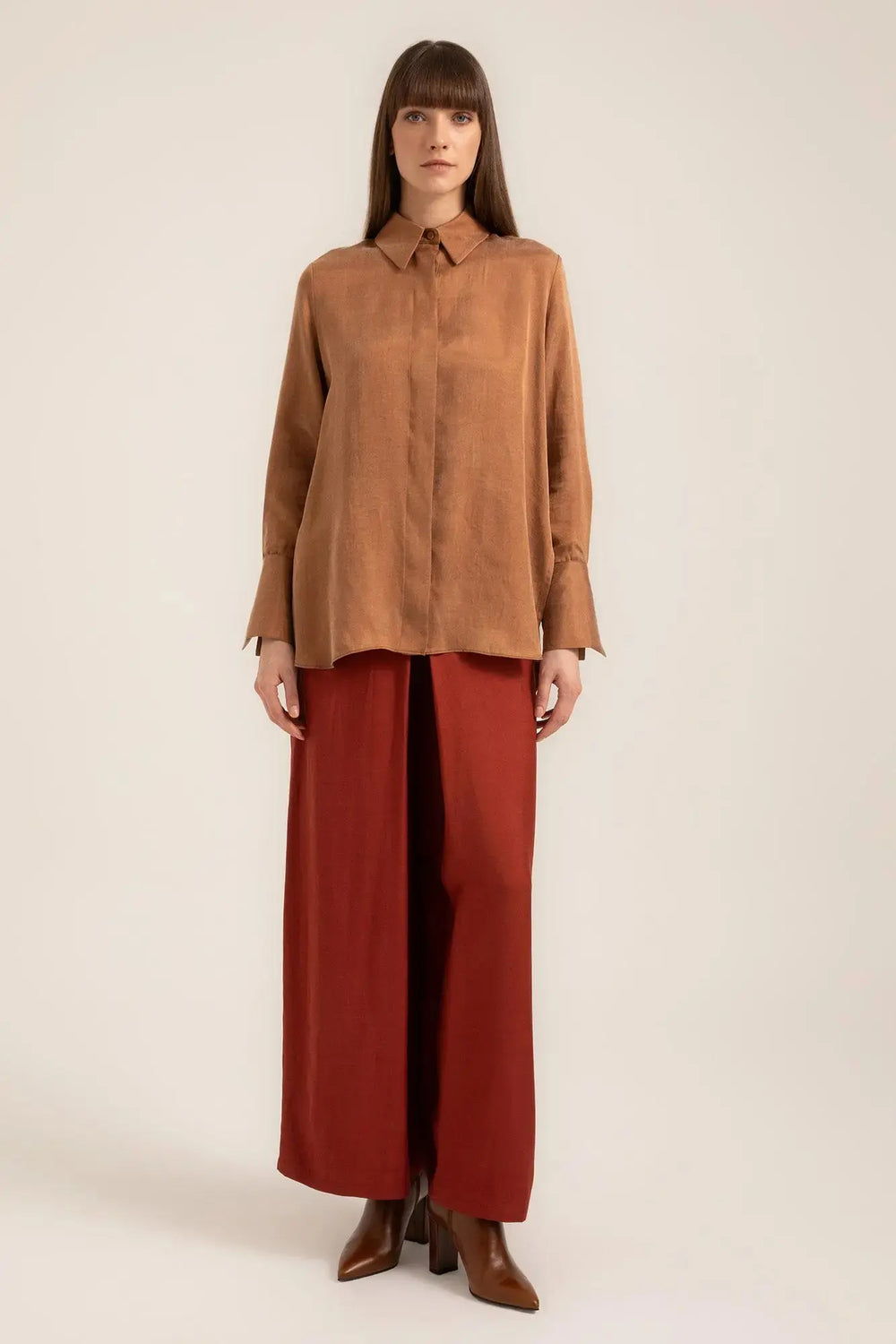 Luna Lyocell Shirt in Gold Aztec – Front side view | AJIRAH #Gold Aztec