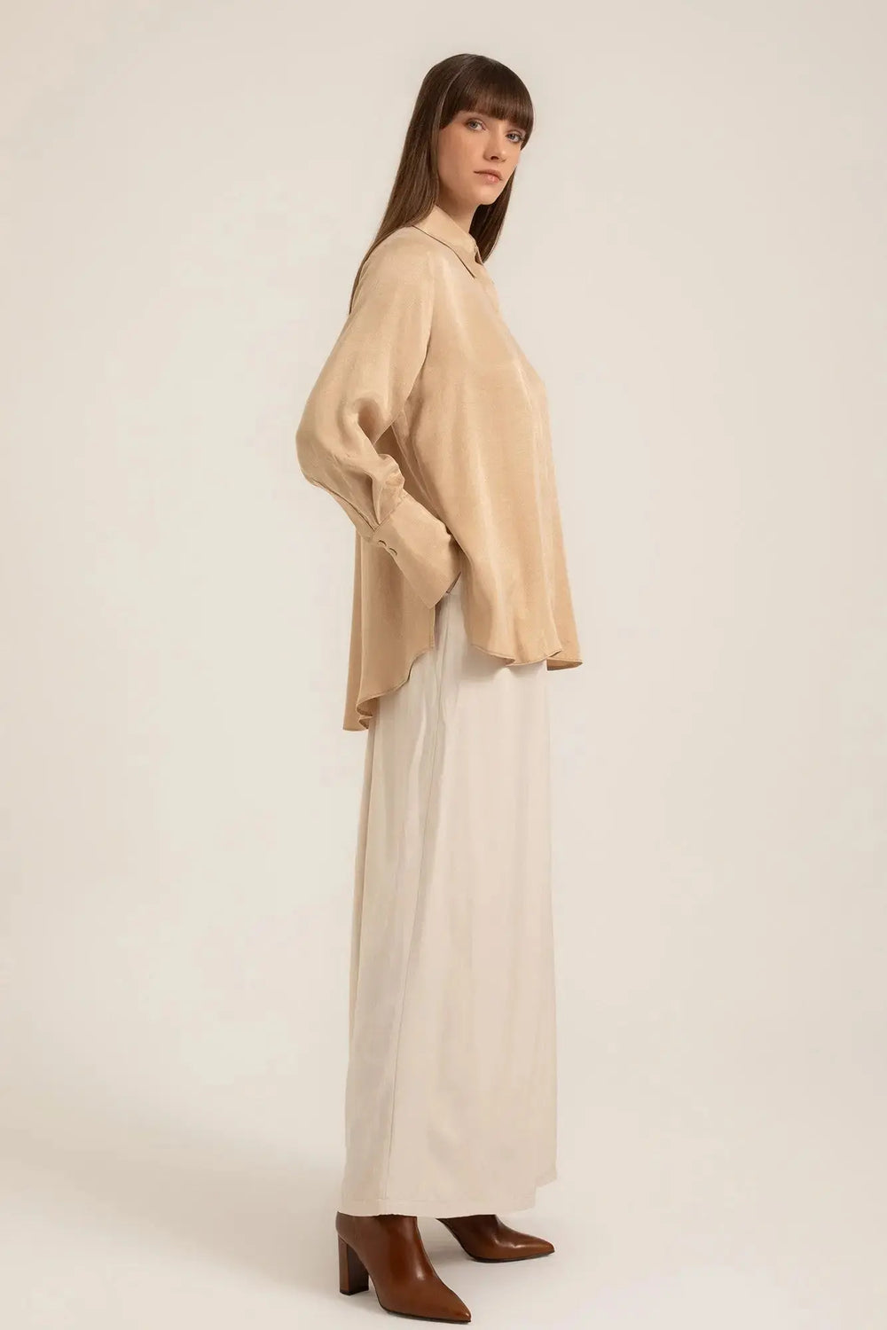 Luna Lyocell Shirt in Stone – Front view | AJIRAH #Stone