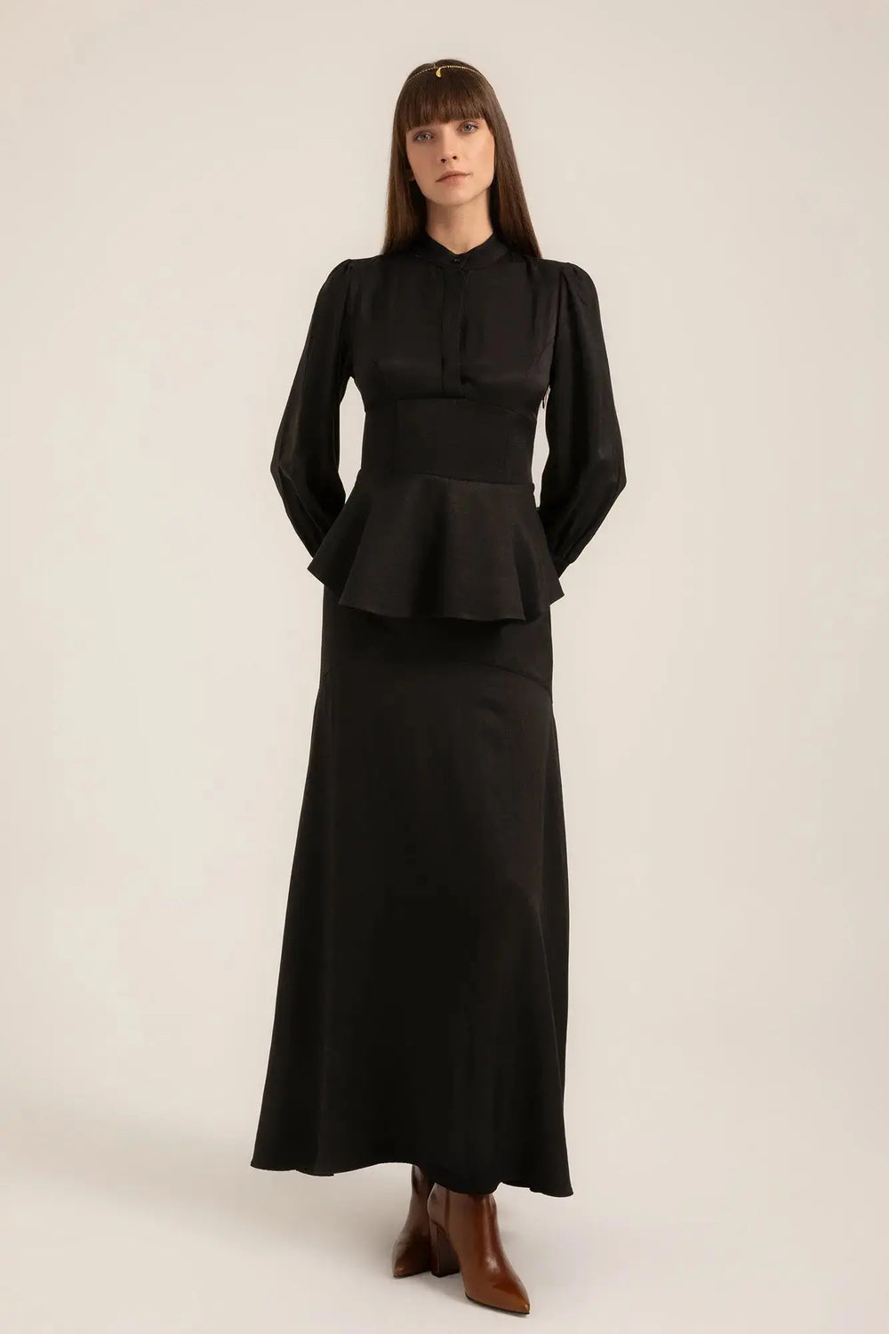 Pia Panel Maxi Skirt in Nero – Full front view | AJIRAH #Nero
