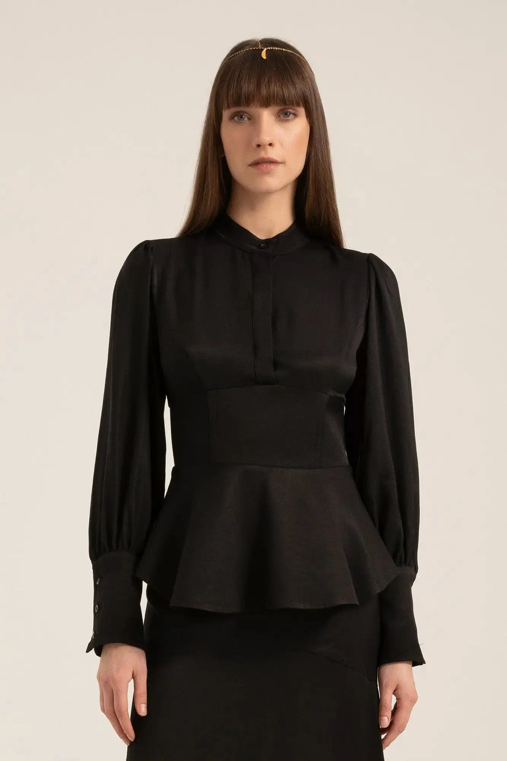 Pia Peplum Corset Top in Nero – Front view | AJIRAH #Nero